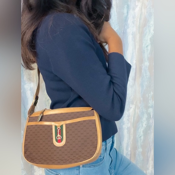 Vintage Gucci Micro GG Web Sherry crossbody bag - Picture 2 of 16
